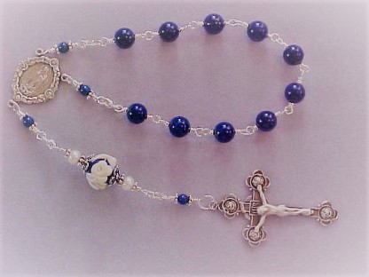 sterling silver wire wrapped 1 decade rosary with lapis lazuli and cameo rose